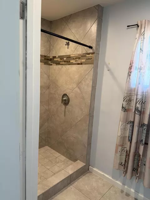 Bath - 50988 Canyon Rd, Morongo Valley, CA 92256 photo 5 of 6