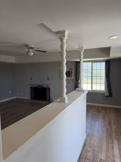 Living - 50988 Canyon Rd, Morongo Valley, CA 92256 photo 4 of 6