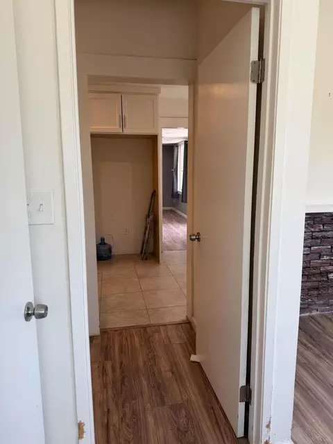 Entry Way - 50988 Canyon Rd, Morongo Valley, CA 92256 photo 6 of 8