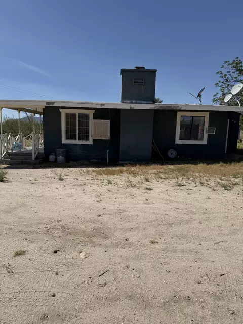 Exterior - 50988 Canyon Rd, Morongo Valley, CA 92256 photo 6 of 14