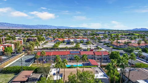 69180 Victoria Dr, Cathedral City, CA 92234