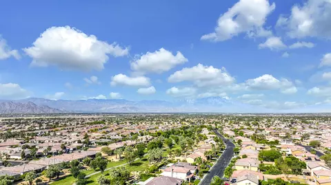 View/Area - 40580 Firenze Ct, Indio, CA 92203 photo 3 of 4