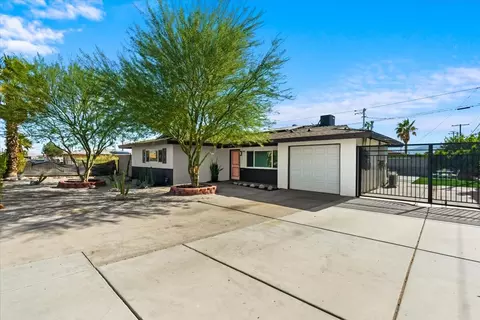 359 W Bon Air Dr, Palm Springs, CA 92262