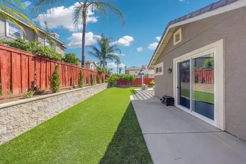 Exterior - 9564 Arborglen Dr, Rancho Cucamonga, CA 91730 photo 9 of 11
