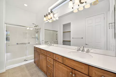 Bath - 81579 Avenida De Baile, Indio, CA 92203 photo 1 of 2