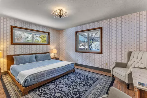 Bedroom - 54680 Falling Leaf Dr, Idyllwild, CA 92549 photo 1 of 8