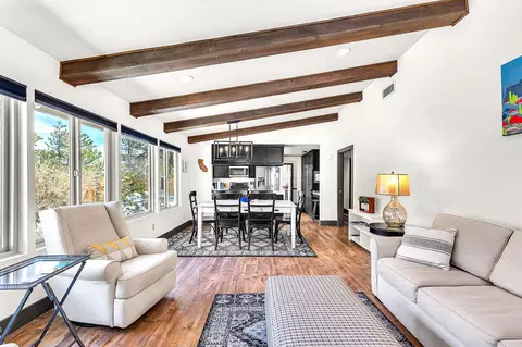 Living - 54680 Falling Leaf Dr, Idyllwild, CA 92549 photo 4 of 9