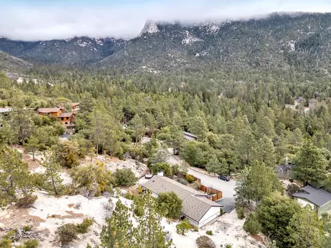 View/Area - 54680 Falling Leaf Dr, Idyllwild, CA 92549 photo 6 of 7