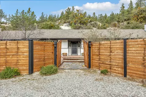 Exterior - 54680 Falling Leaf Dr, Idyllwild, CA 92549 photo 5 of 29