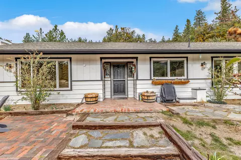 Exterior - 54680 Falling Leaf Dr, Idyllwild, CA 92549 photo 6 of 29