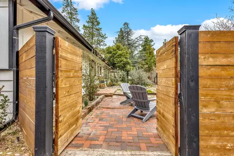Exterior - 54680 Falling Leaf Dr, Idyllwild, CA 92549 photo 20 of 29