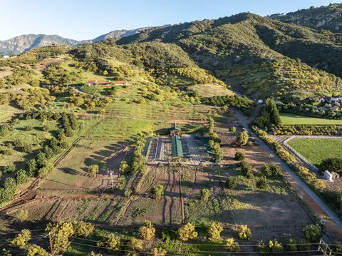 View/Area - 3330 Foothill Rd, Carpinteria, CA 93013 photo 10 of 17
