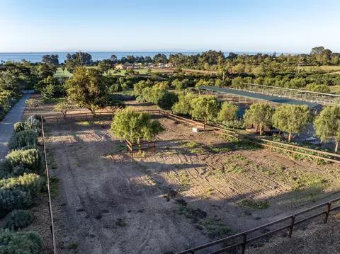 View/Area - 3330 Foothill Rd, Carpinteria, CA 93013 photo 12 of 17