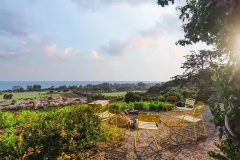 Exterior - 3330 Foothill Rd, Carpinteria, CA 93013 photo 7 of 13