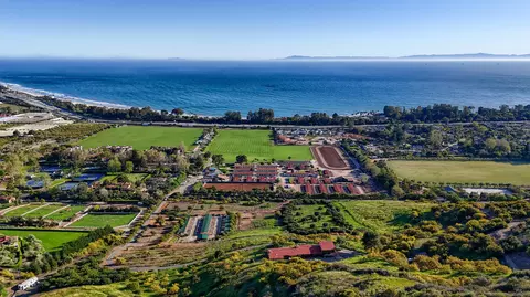 View/Area - 3330 Foothill Rd, Carpinteria, CA 93013 photo 3 of 17