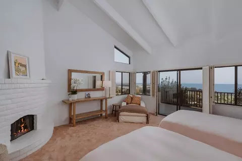 Bedroom - 3330 Foothill Rd, Carpinteria, CA 93013 photo 5 of 15