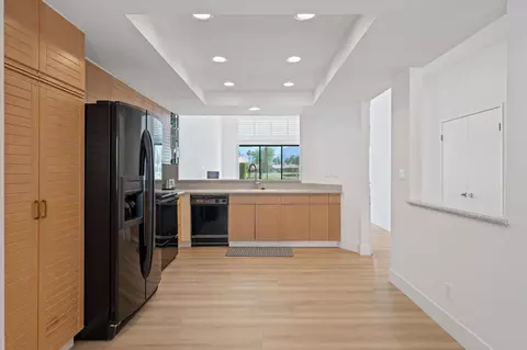 Kitchen - 80679 Oak Tree, La Quinta, CA 92253 photo 3 of 3