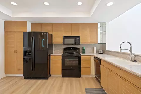 Kitchen - 80679 Oak Tree, La Quinta, CA 92253 photo 2 of 3