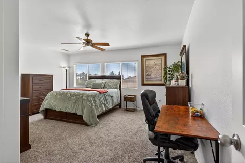 Bedroom - 37573 Fossdyke St, Indio, CA 92203 photo 8 of 10