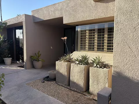 73736 Club Circle Dr, Palm Desert, CA 92260