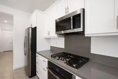 Kitchen - 76305 Columbia Dr, Palm Desert, CA 92211 photo 3 of 3