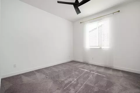 Bedroom - 76305 Columbia Dr, Palm Desert, CA 92211 photo 4 of 4