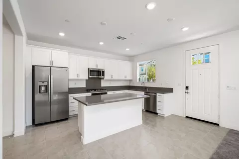 Kitchen - 76305 Columbia Dr, Palm Desert, CA 92211 photo 2 of 3