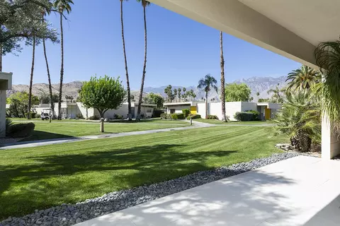318 Desert Lakes Dr, Palm Springs, CA 92264