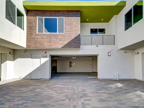 Exterior - 794 Obsidian Loop E, Palm Springs, CA 92264 photo 2 of 17