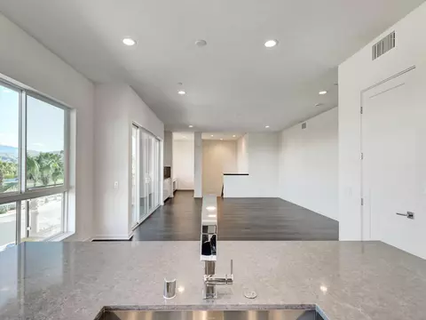Living - 794 Obsidian Loop E, Palm Springs, CA 92264 photo 6 of 7