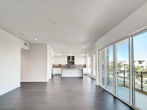 Living - 794 Obsidian Loop E, Palm Springs, CA 92264 photo 2 of 7