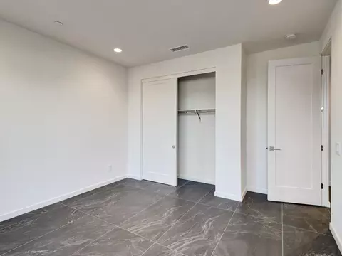Bedroom - 794 Obsidian Loop E, Palm Springs, CA 92264 photo 2 of 7