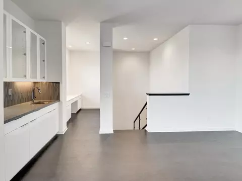 Living - 794 Obsidian Loop E, Palm Springs, CA 92264 photo 3 of 7