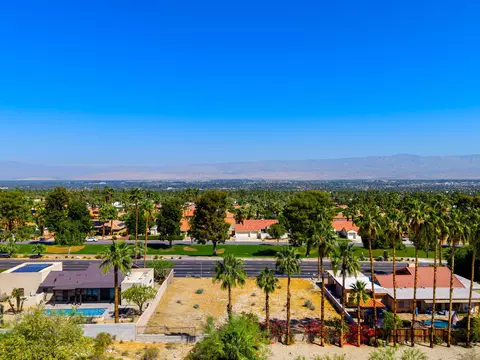 73381 Haystack Rd, Palm Desert, CA 92260
