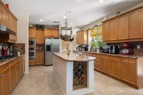 Kitchen - 83399 Wagon Rd, Indio, CA 92203 photo 2 of 2