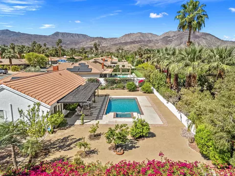 73430 Desert Rose Dr, Palm Desert, CA 92260