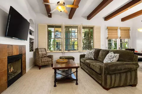 48717 Classic Dr, La Quinta, CA 92253