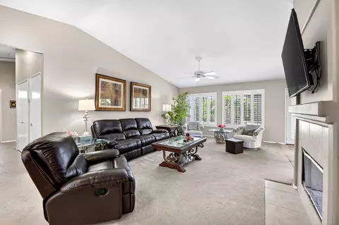 Living - 48431 Panorama Ave, Indio, CA 92201 photo 1 of 4
