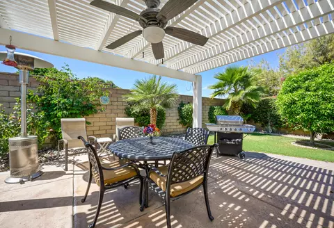 Exterior - 48431 Panorama Ave, Indio, CA 92201 photo 12 of 32