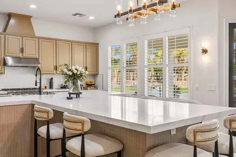 Kitchen - 49422 Jordan St, Indio, CA 92201 photo 5 of 8