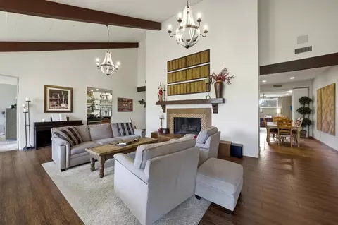 613 Desert West Dr, Rancho Mirage, CA 92270