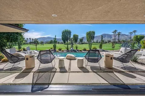 11 Duke Dr, Rancho Mirage, CA 92270