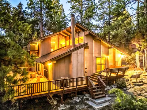 25461 Shadow Oaks Dr, Idyllwild, CA 92549