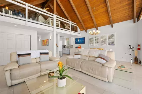 Living - 39820 Lakeview Dr, Big Bear Lake, CA 92315 photo 4 of 4