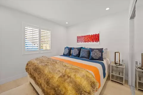 Bedroom - 39820 Lakeview Dr, Big Bear Lake, CA 92315 photo 4 of 8