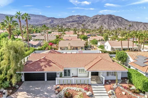 47215 Heliotrope Dr, Palm Desert, CA 92260