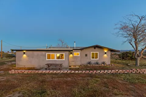 Exterior - 822 Inca Trl, Yucca Valley, CA 92284 photo 6 of 8