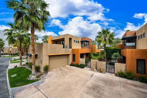 942 Alejo Vis, Palm Springs, CA 92262
