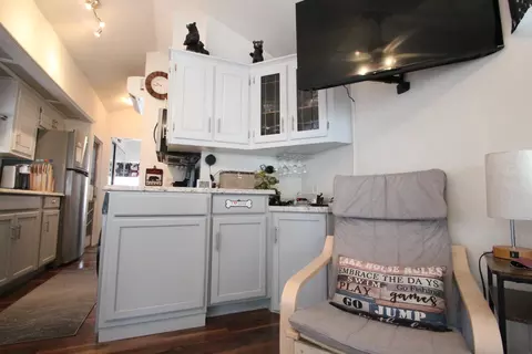 475 Thrush Dr, Big Bear Lake, CA 92315 photo 4