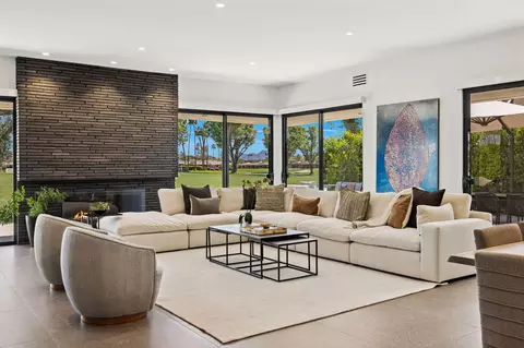 20 Lafayette Dr, Rancho Mirage, CA 92270